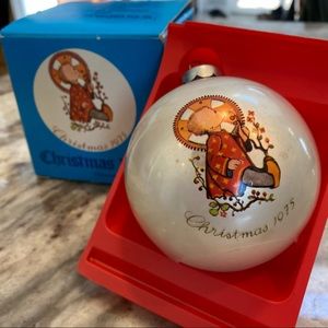 “Christmas Child” Berta Hummel Ornament 1975